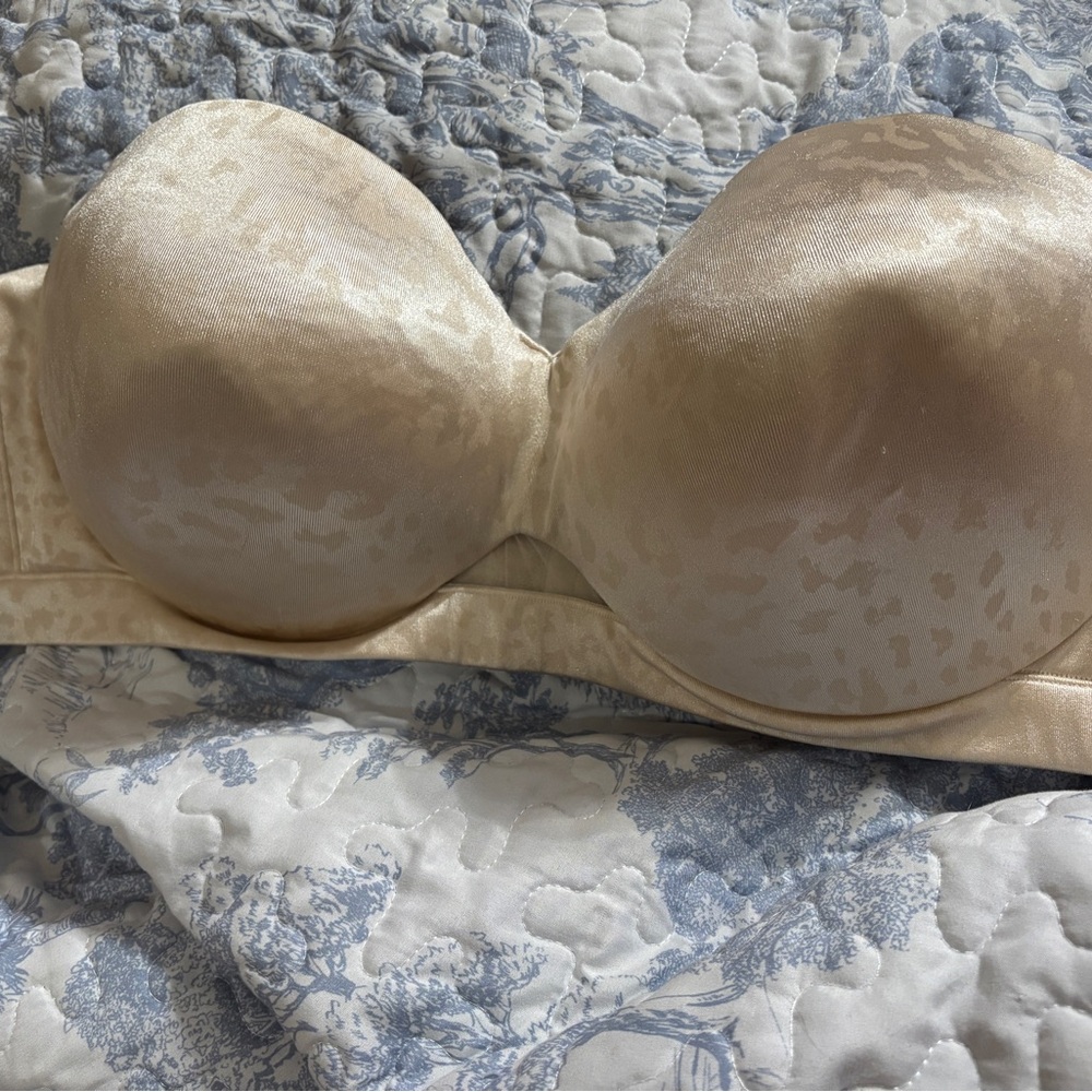 Cacique Cream Satin Bra
